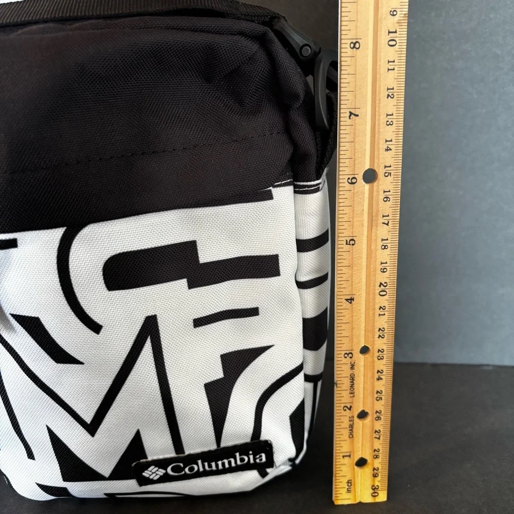 EUC Columbia Urban Uplift Side Black White w/ Lime Green Interior Crossbody Bag